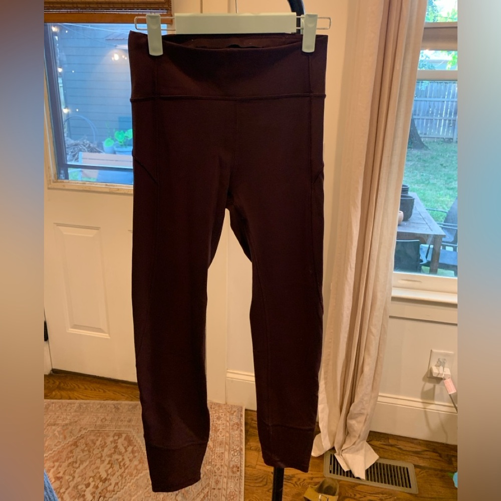 Maroon Lululemon leggings